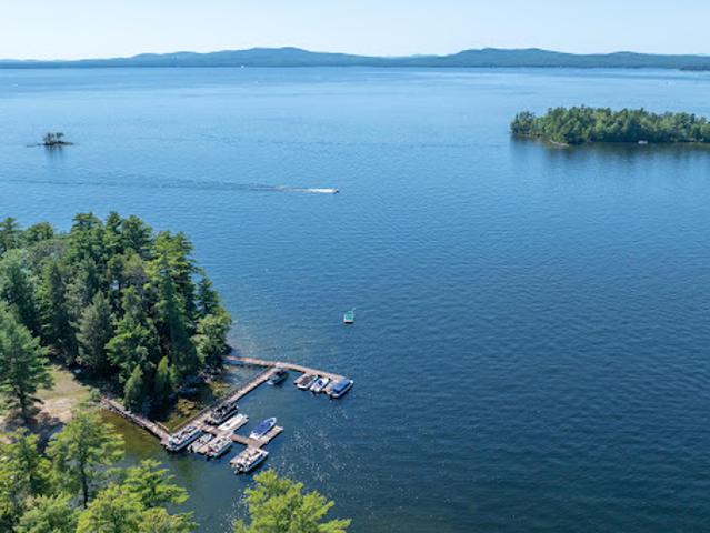 House for sale in Raymond, Maine