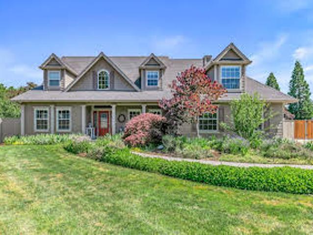 House for sale in Medford