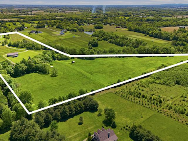 House for sale in Shelbyville, Kentucky
