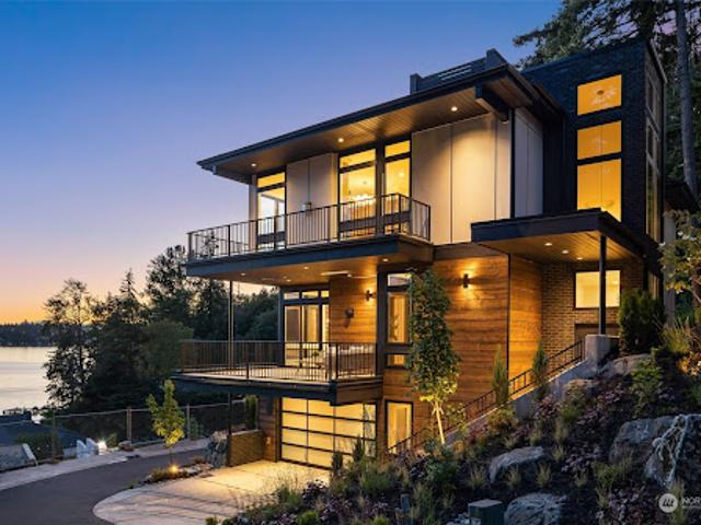 House for sale in Kirkland, Washington