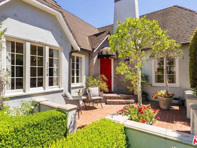 House for sale in Canoga Park, California