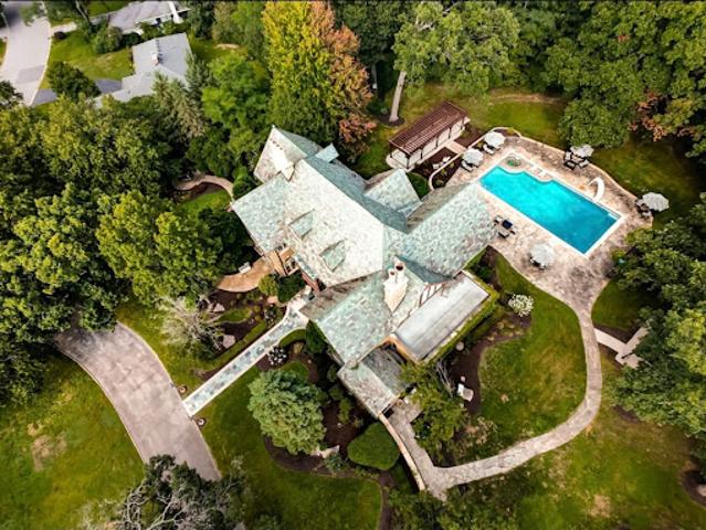 House for sale in Crete, Illinois