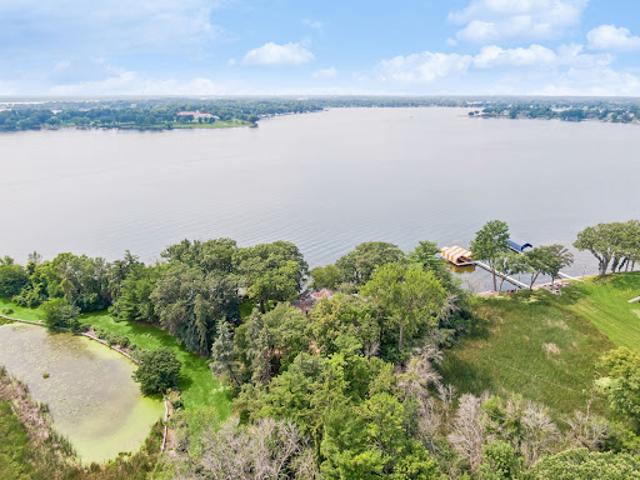 House for sale in Hennepin, Minnesota
