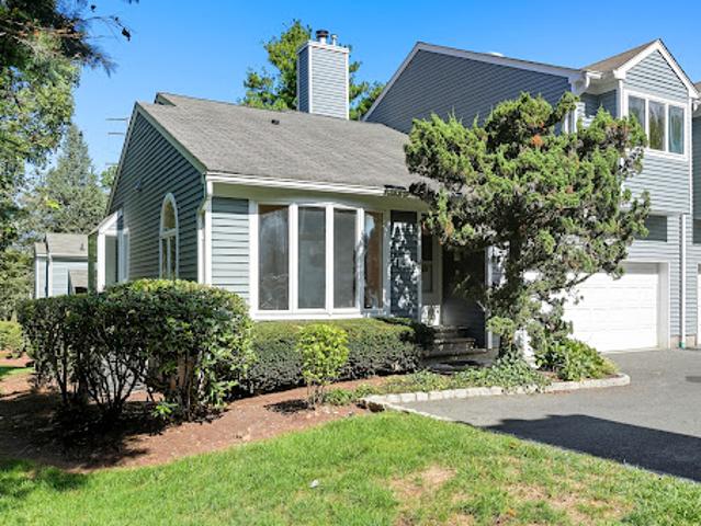 House for sale in Berkeley Heights, New Jersey