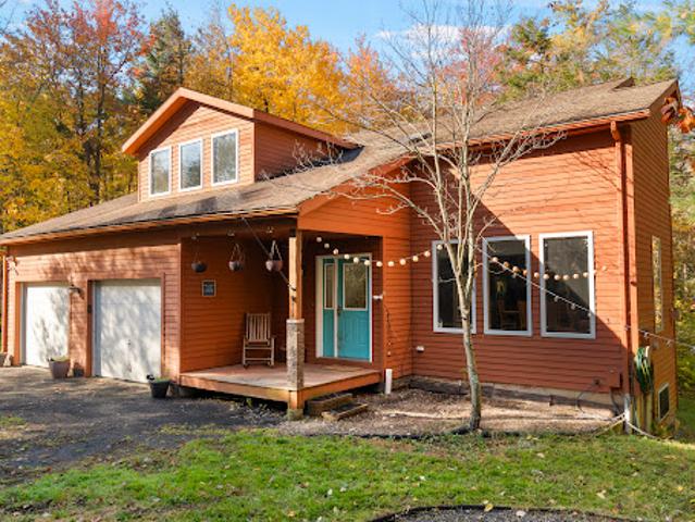 House for sale in Goshen, Northwest Hills Planning Region