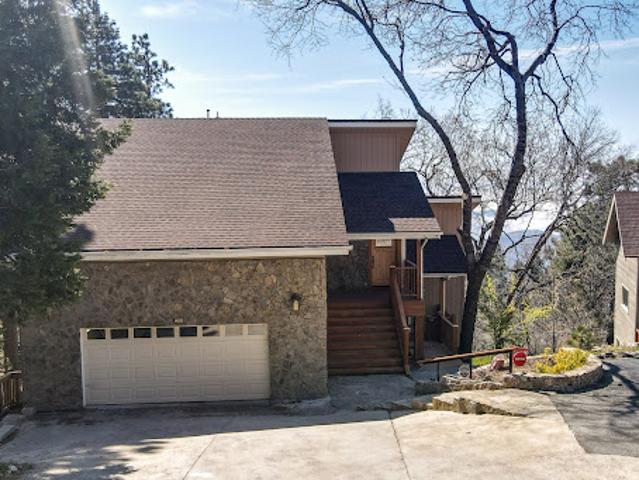 House for sale in Running Springs