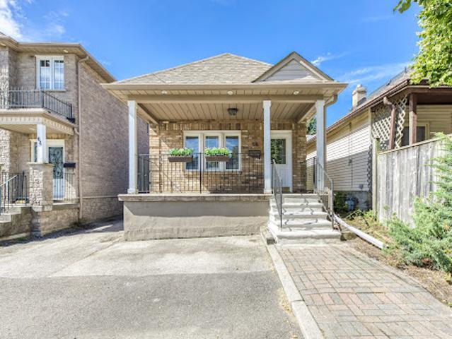 House for sale in Toronto, Golden Horseshoe