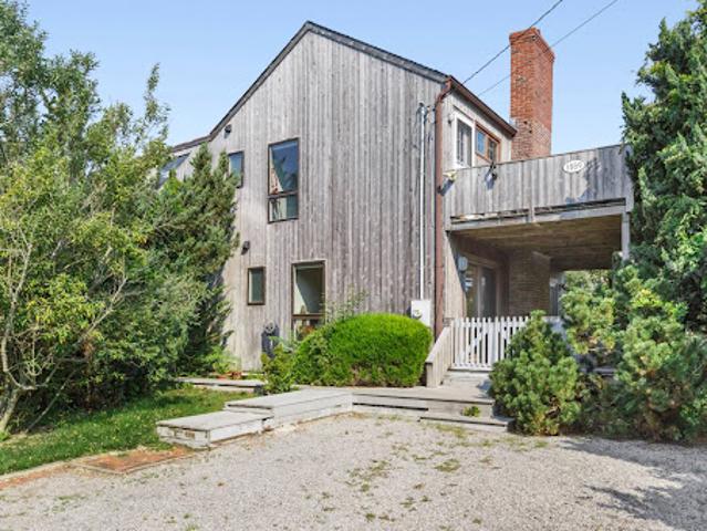 House for sale in Wainscott, New York