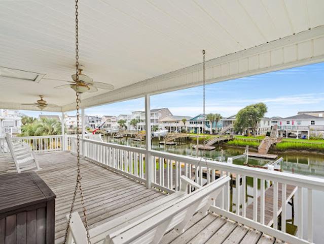 House for sale in Ocean Isle Beach, North Carolina
