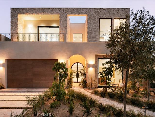 House for sale in Sherman Oaks Neighborhood Council District, Canoga Park