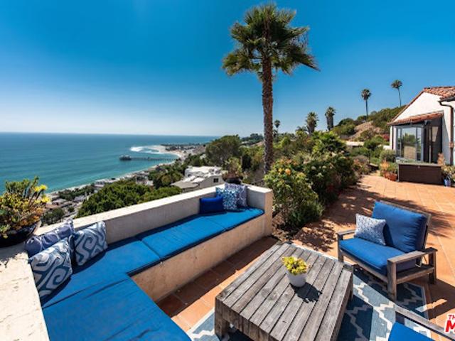 House for sale in Malibu, California