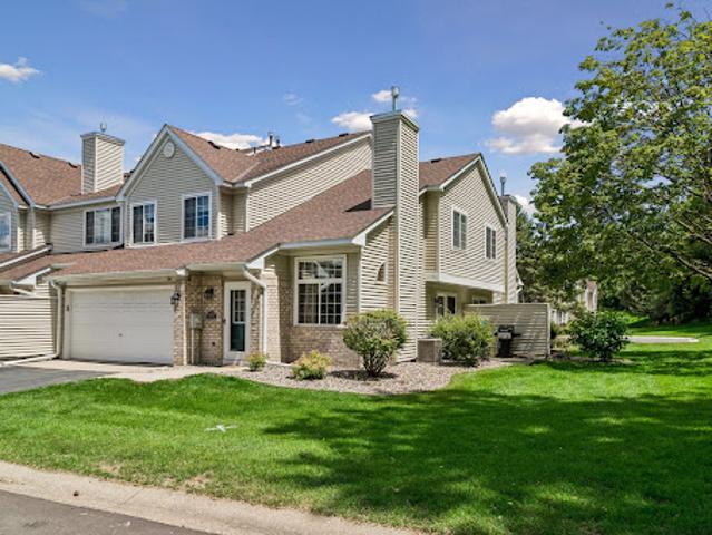 House for sale in Burnsville, Minnesota
