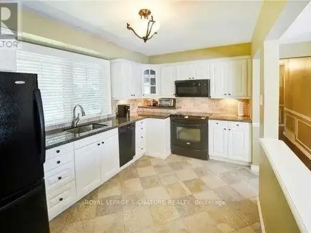 House for rent in Oakville, Golden Horseshoe