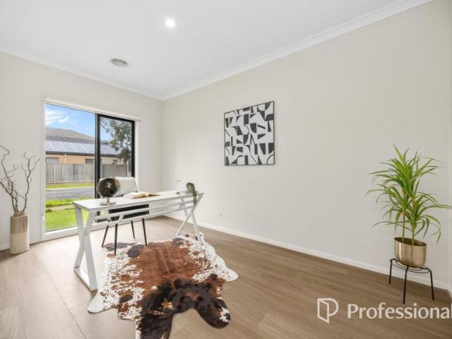 House for sale in Williams Landing, Melbourne