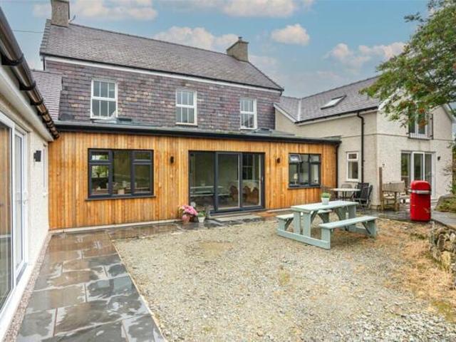 House for sale in Pentir