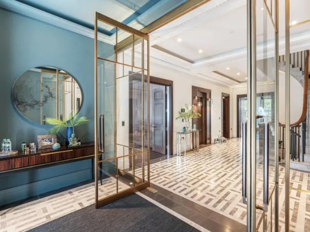 House for sale in Belgravia, Greater London