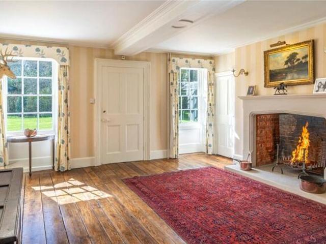 House for sale in Peasemore, West Berkshire