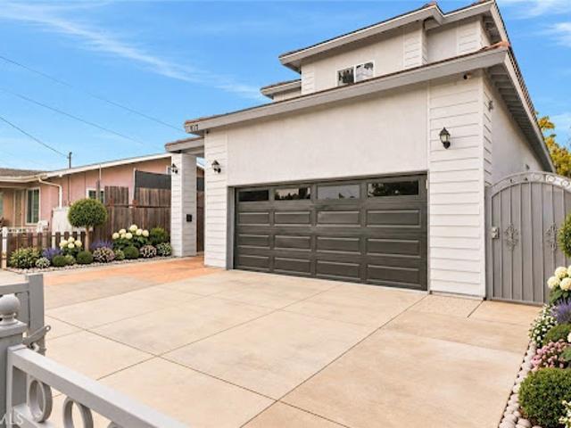 House for sale in Santa Ana, Orange County
