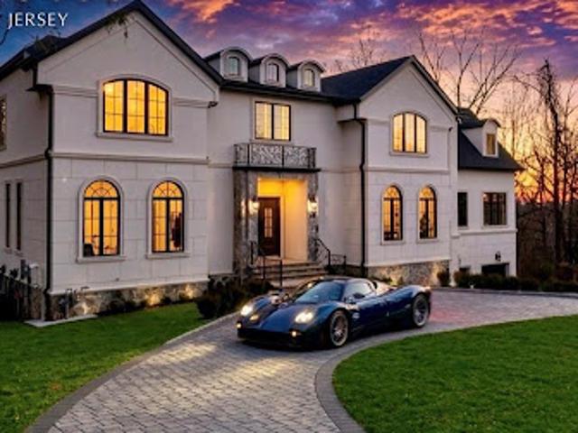 House for sale in Alpine, New Jersey