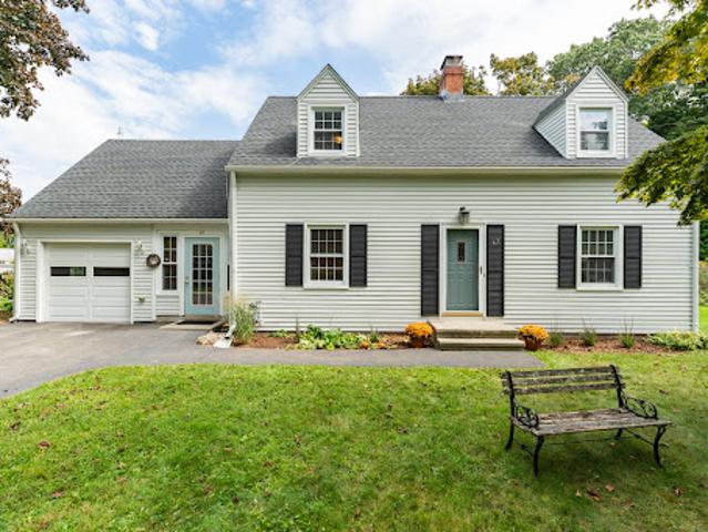 House for sale in Branford, Connecticut
