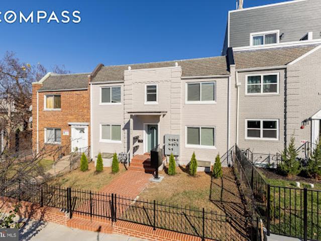 House for sale in Washington, Washington DC