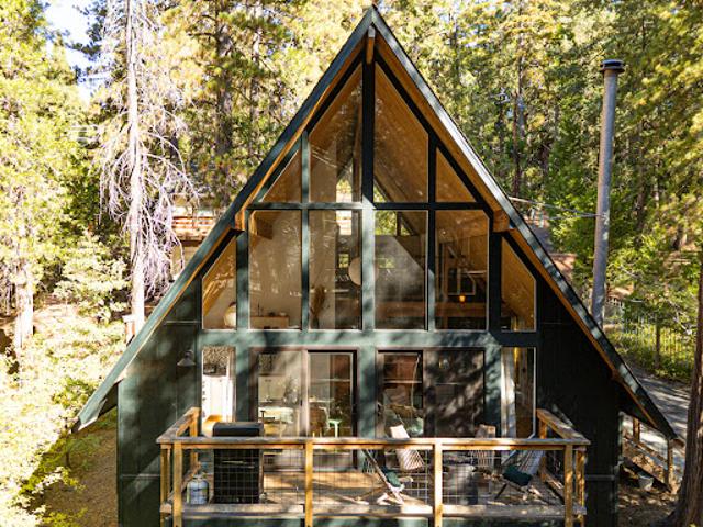 House for sale in Lake Arrowhead, California