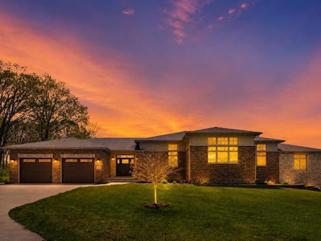 House for sale in Crown Point, Indiana