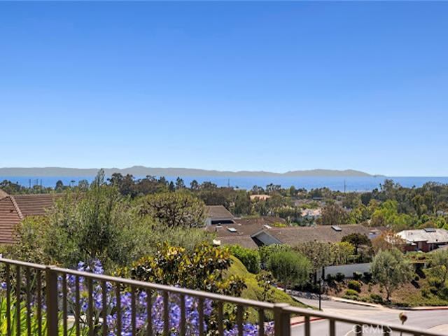 House for sale in Corona Del Mar, California