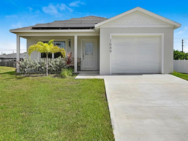 House for sale in Palm Bay