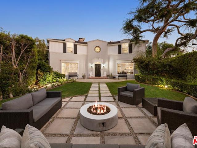 House for sale in Canoga Park, California