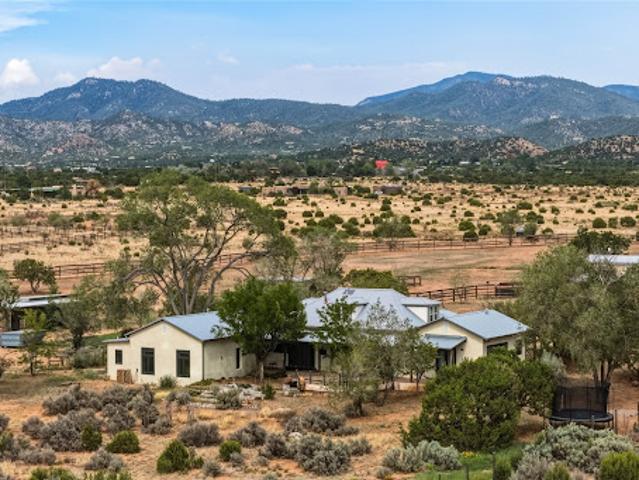 House for sale in Santa Fe, New Mexico