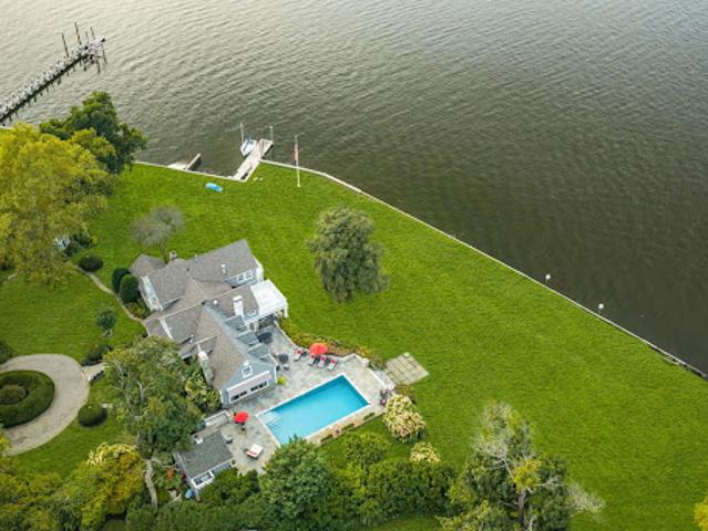 House for sale in Monmouth, New Jersey
