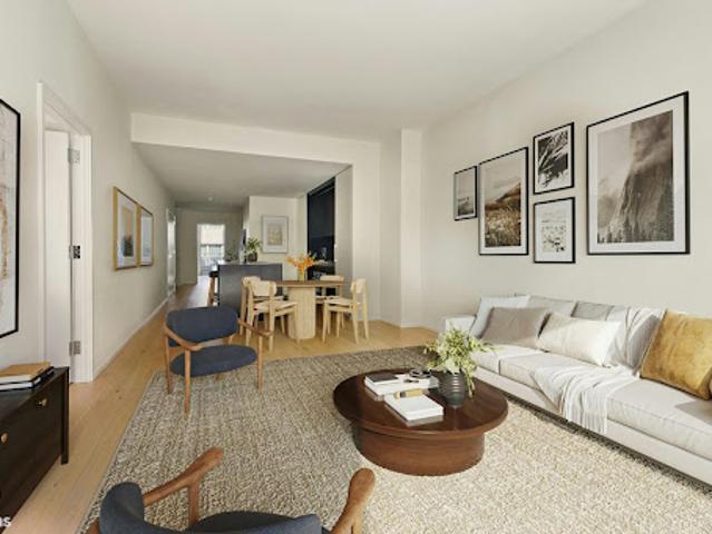 Apartment for sale in New York, Arverne
