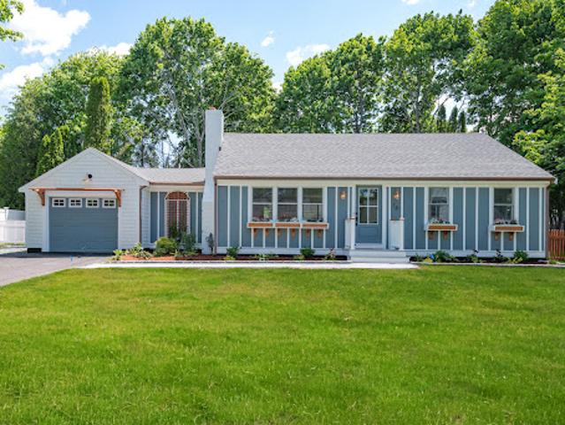 House for sale in East Falmouth, Massachusetts
