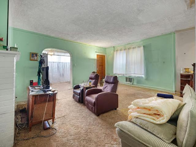 House for sale in New York