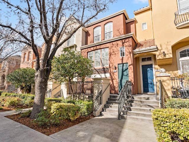 House for sale in Santa Clara