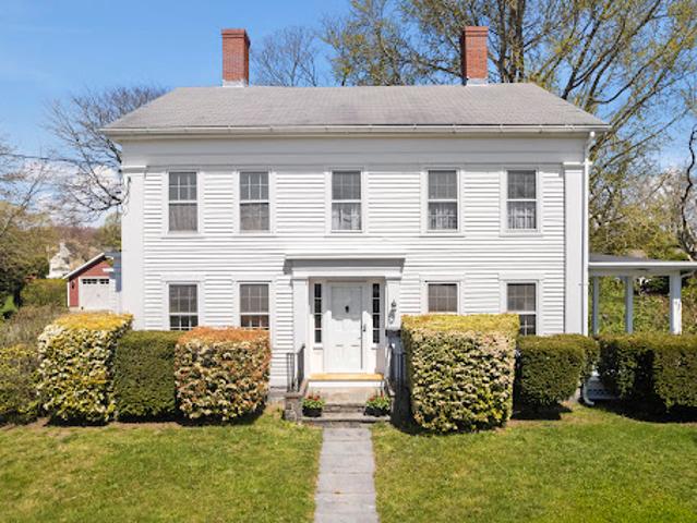 House for sale in Old Saybrook, Connecticut