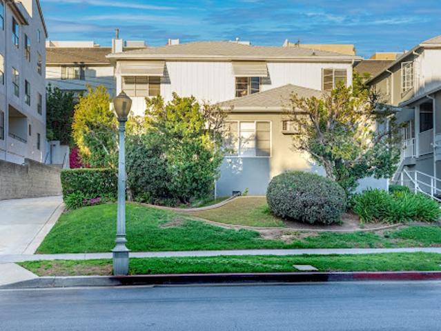 House for sale in Canoga Park, California
