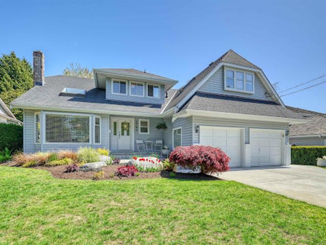 House for sale in Surrey