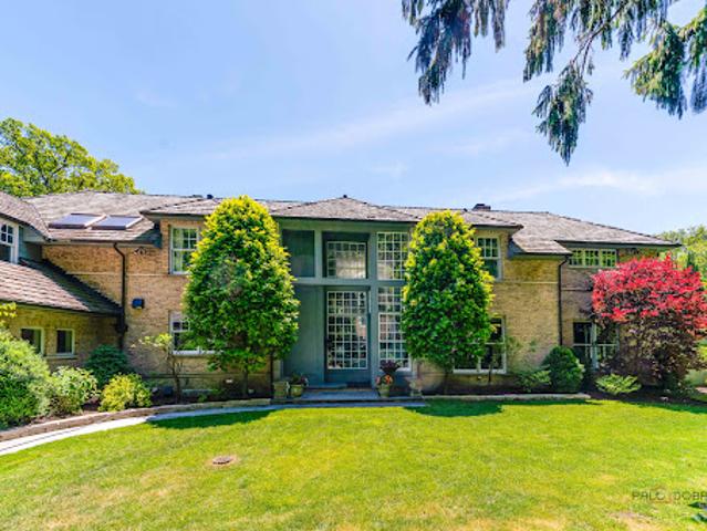 House for sale in Lake Forest, Illinois