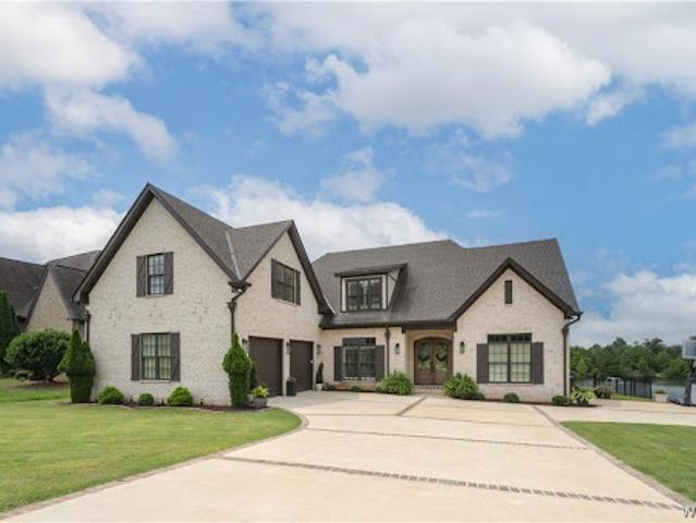 House for sale in Alberta, Alabama