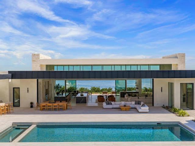 House for sale in Malibu, California