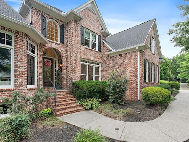 House for sale in Brentwood