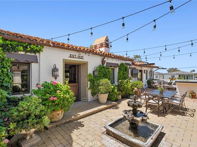 House for sale in Corona Del Mar, California