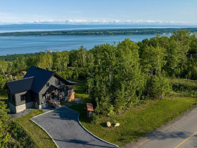 House for sale in Les Éboulements, Quebec