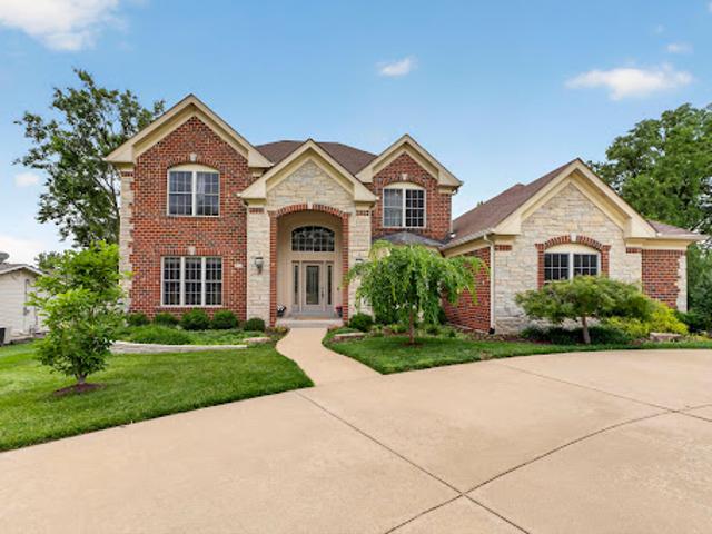 House for sale in Creve Coeur, Missouri