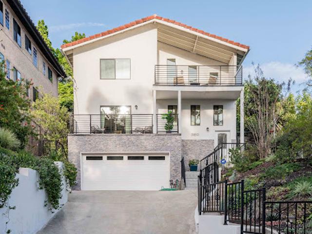 House for sale in Los Angeles, Los Angeles County