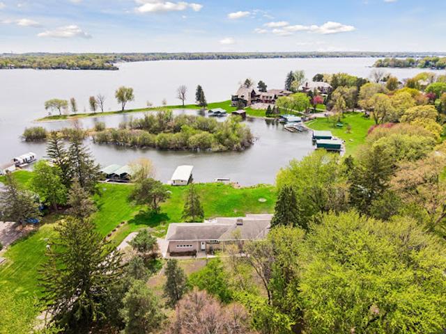 House for sale in Hennepin, Minnesota