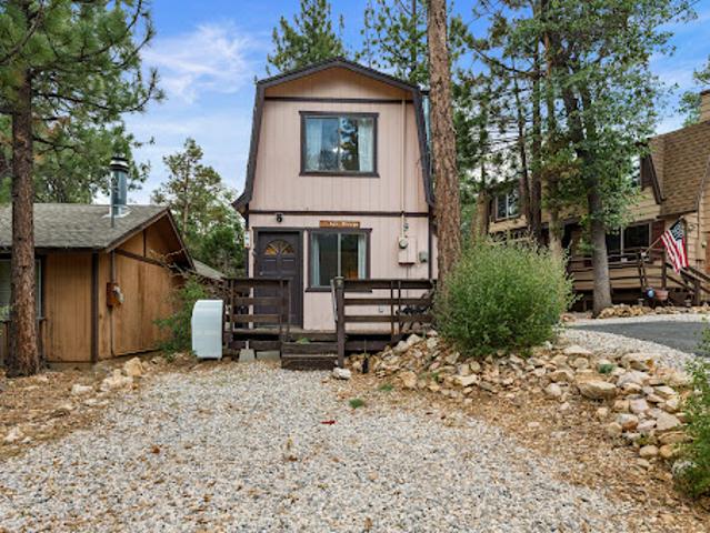 House for sale in Big Bear City, California