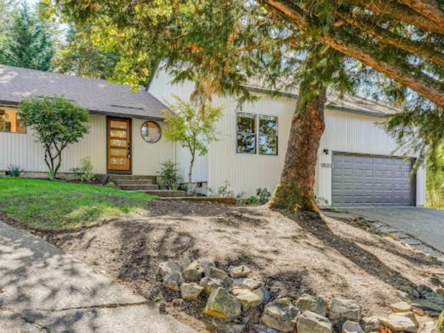 House for sale in Portland, Multnomah County
